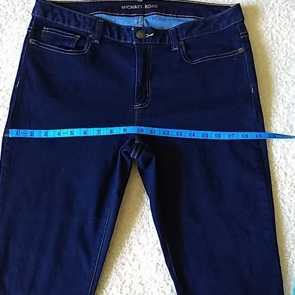 Capris - Picture 7 of 9